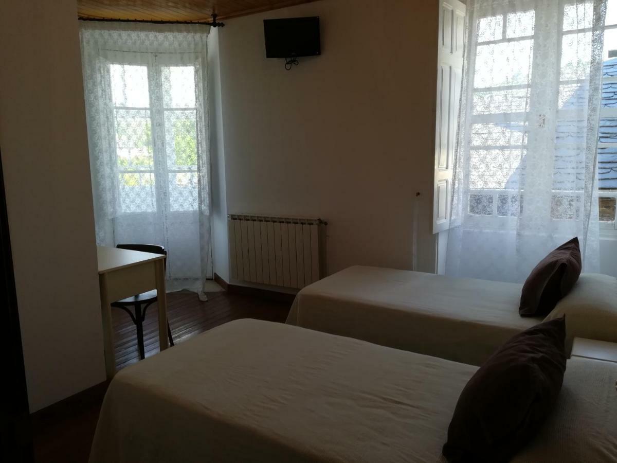 Casa Simon Hotel Триакастела Екстериор снимка